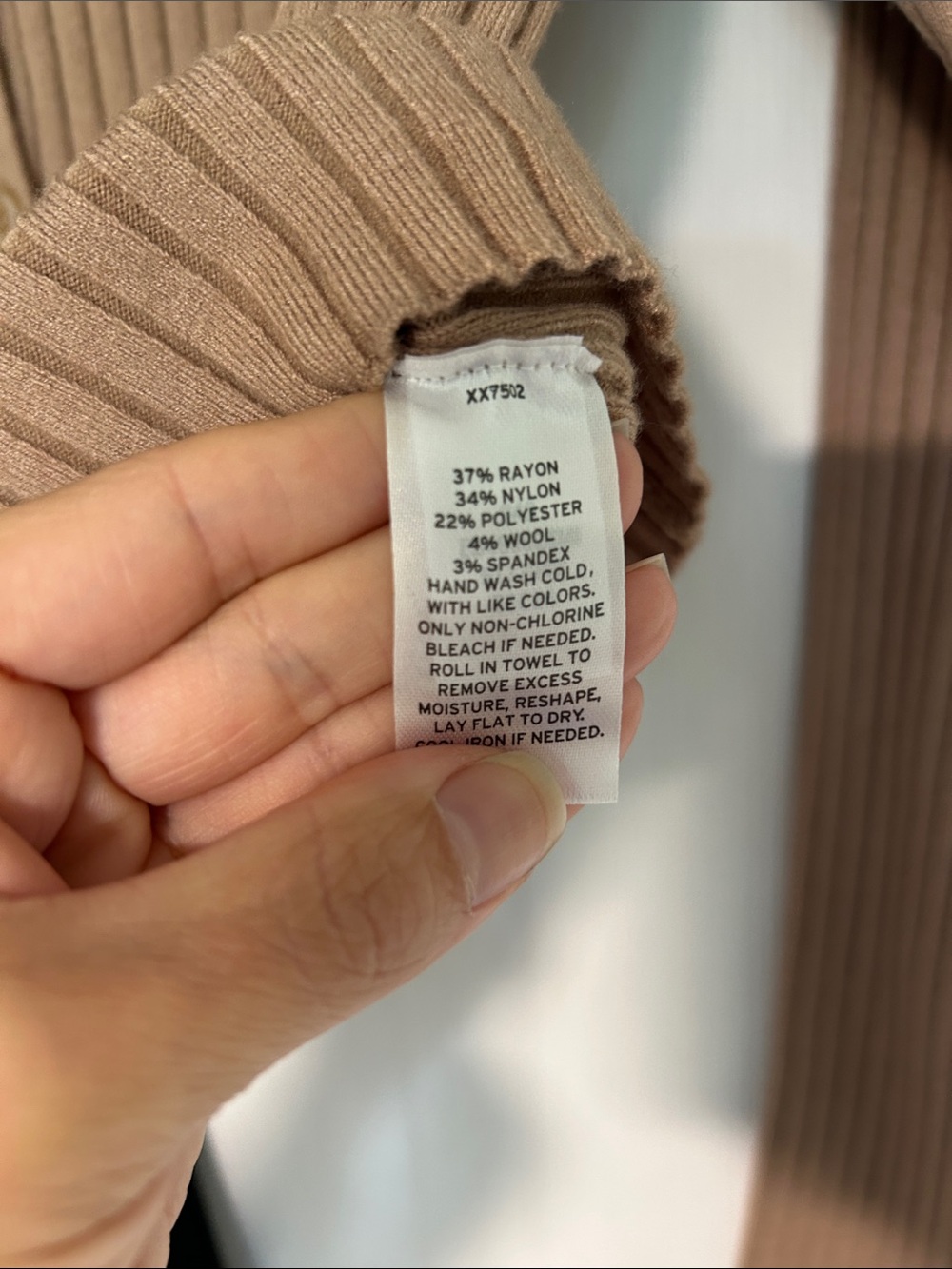 Open Edit Ribbed Button-Down Cardigan — Black & Camel - Picture 4 of 4